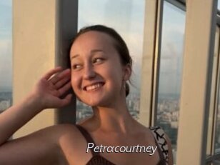 petracourtney Le Scandale