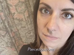 piercedgoddess Le Scandale