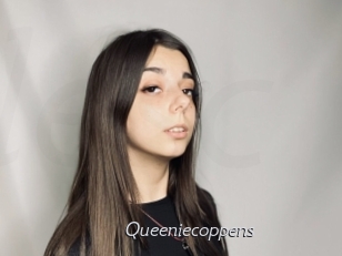 queeniecoppens Le Scandale