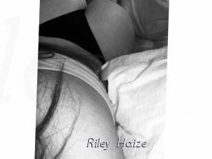 Riley_Haize Le Scandale