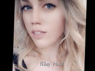 Riley_Hunt