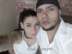 Rock_it_couple Le Scandale