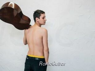 RonioGuitar Le Scandale