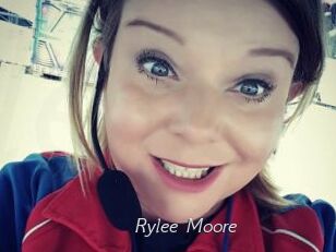 Rylee_Moore