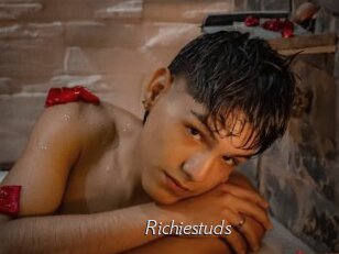 Richiestuds