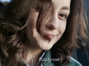 Rozzyrose