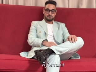rykerhunt Le Scandale