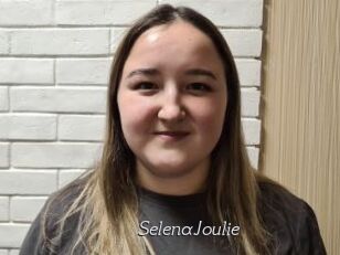 SelenaJoulie