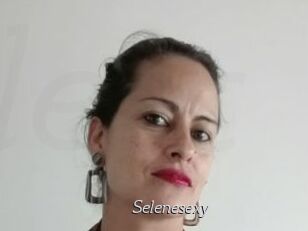 Selenesexy