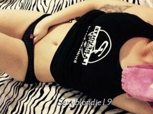 Sexyblondie19