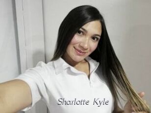 Sharlotte_Kyle