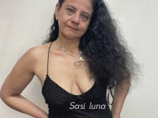 sasi_luna Le Scandale