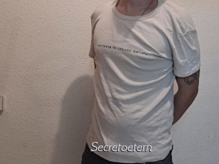 secretoetern Le Scandale