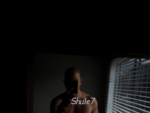 shule7 Le Scandale