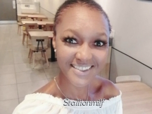 stallionmilf Le Scandale