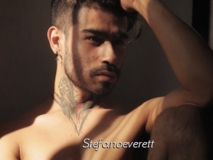 stefanoeverett Le Scandale