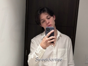 sweetdantee Le Scandale