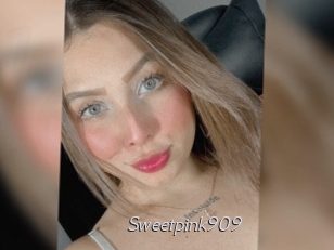 sweetpink909 Le Scandale