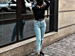 Teeny_Molly