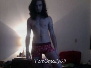 TomOmally69 Le Scandale