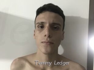 Tommy_Ledger Le Scandale