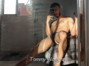 Tommy_Naughtyx Le Scandale