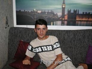 Tony_Tyler