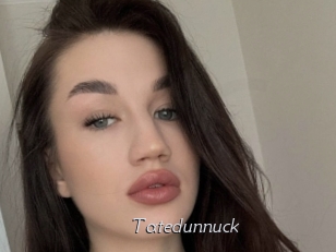 Tatedunnuck