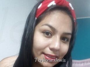 taylorsexlewis Le Scandale