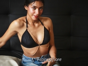 tiannafiore Le Scandale