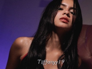tiiffanyy19 Le Scandale