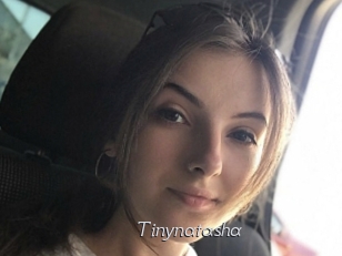 tinynatasha Le Scandale