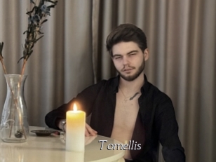 tomellis Le Scandale