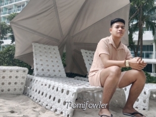 tomifowler Le Scandale