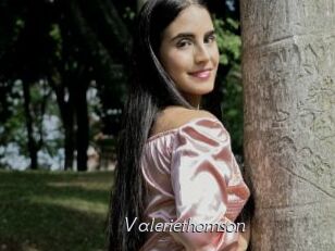 Valeriethomson Le Scandale
