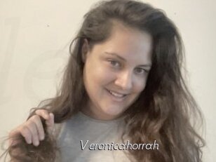 veronicahorrah Le Scandale