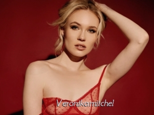 veronikamitchel Le Scandale