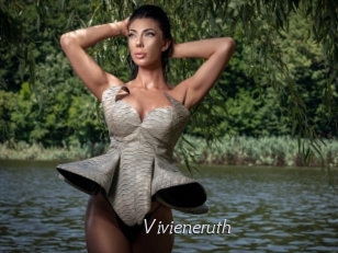 vivieneruth Le Scandale