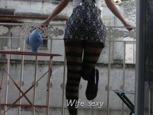 Wife_sexy