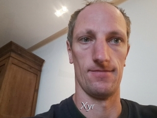 Xyr