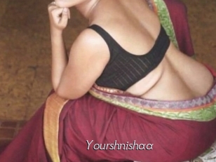 yourshnishaa Le Scandale