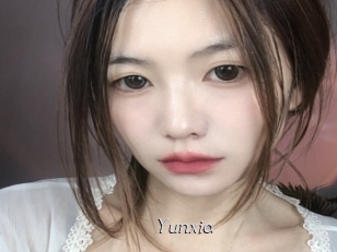 Yunxia