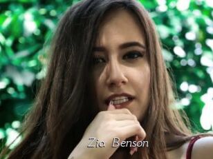 Zia_Benson