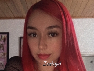 zoeloyd Le Scandale
